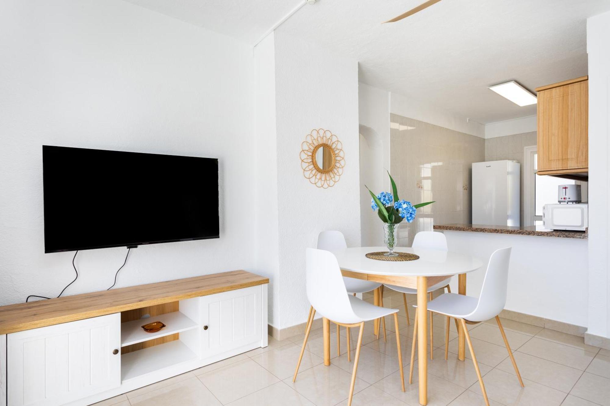 Apartamento Home2book Sunny Poolside In Floritas Arona (Tenerife)
