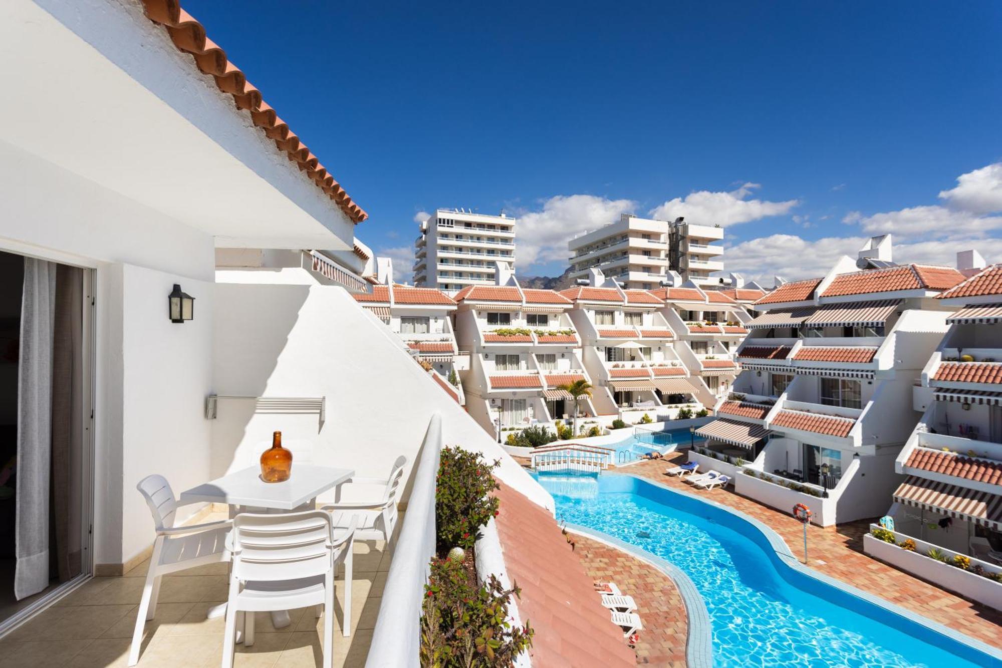 Home2book Sunny Poolside In Floritas Appartement *